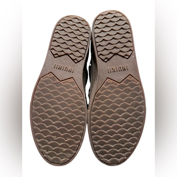 Tan Ankle Boots with Suede Finish and Fuzzy Lining - Picture 7 of 8